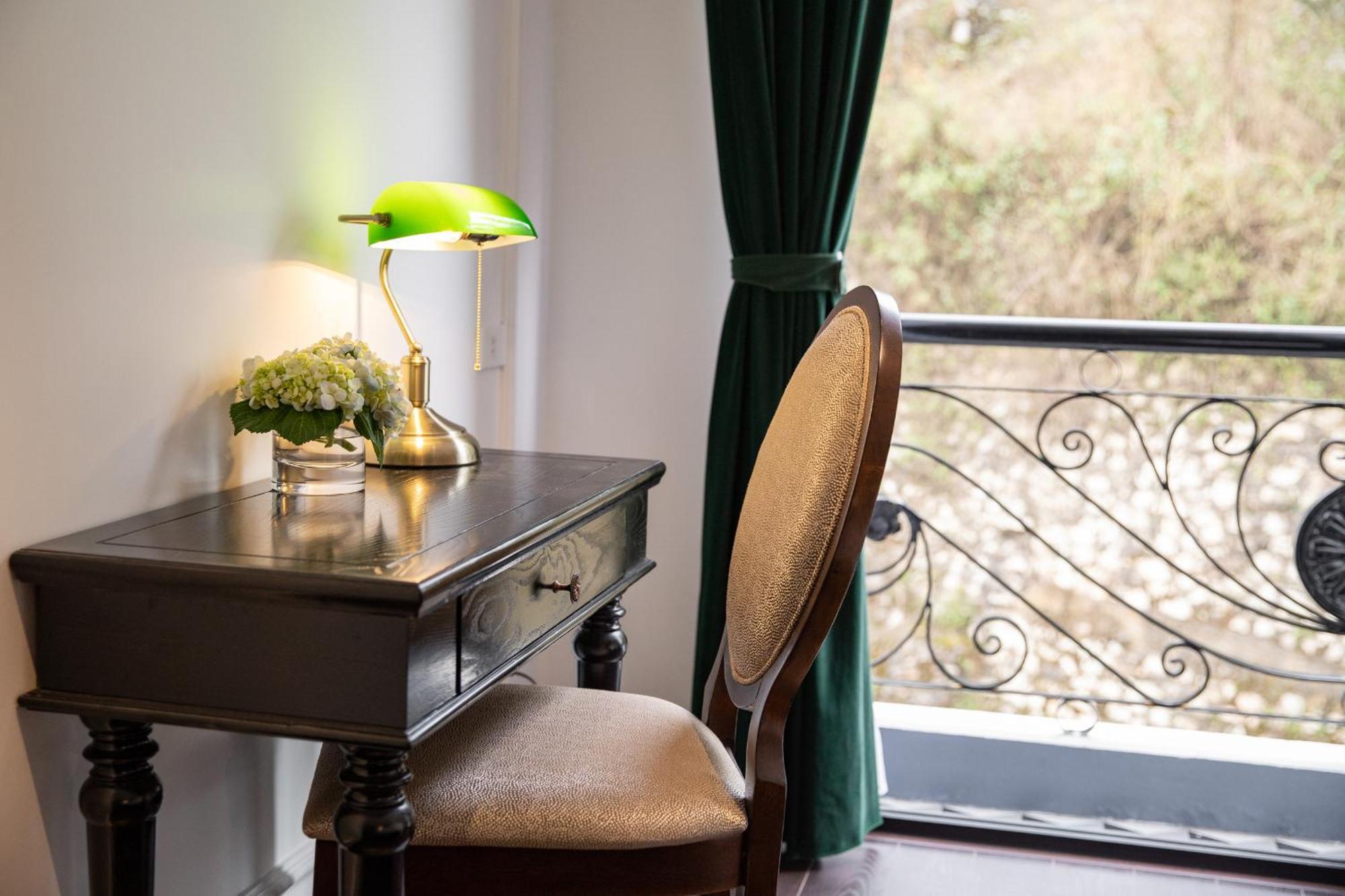 The Flower Boutique Hotel & Travel 河内 外观 照片