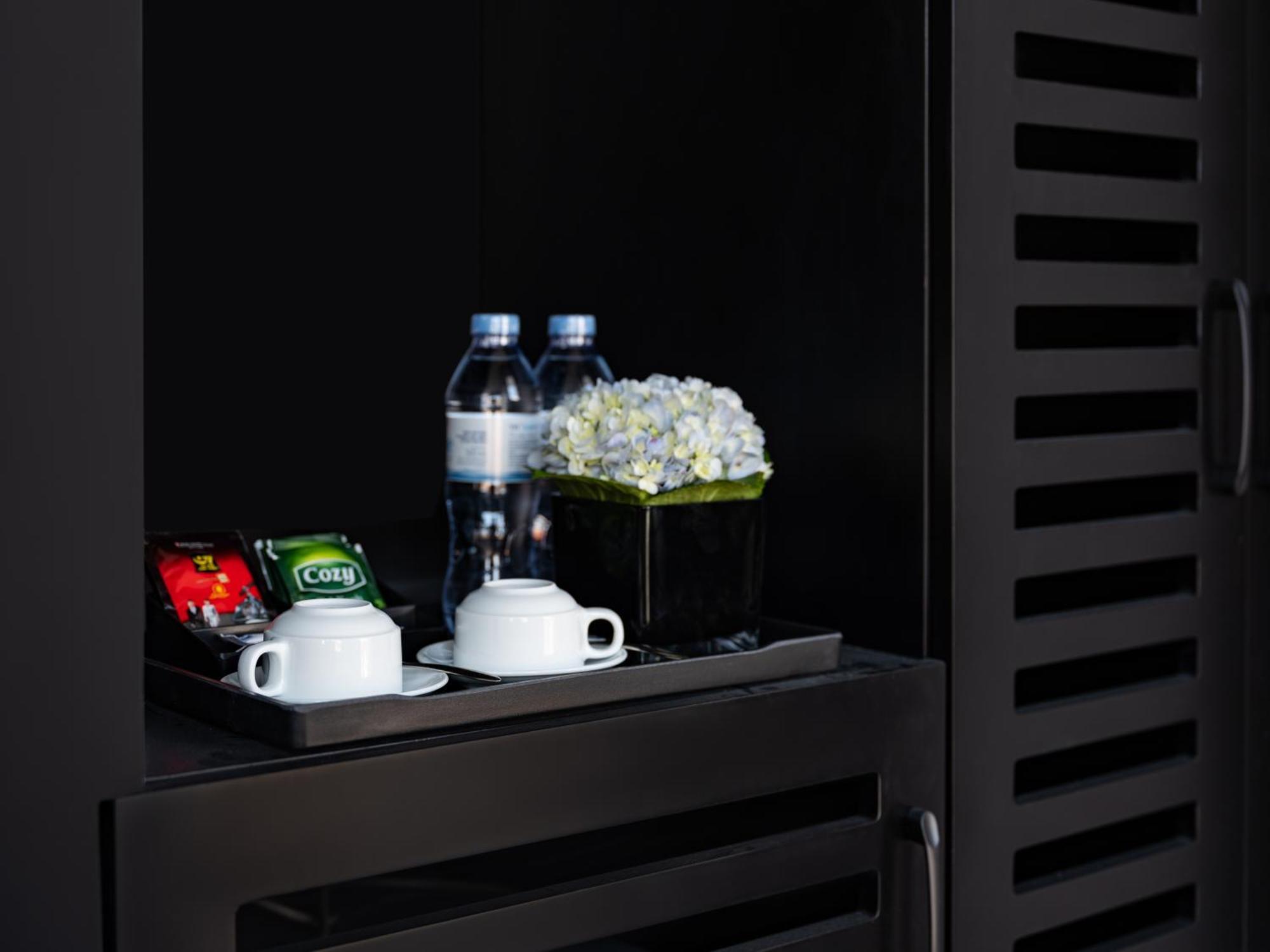 The Flower Boutique Hotel & Travel 河内 外观 照片