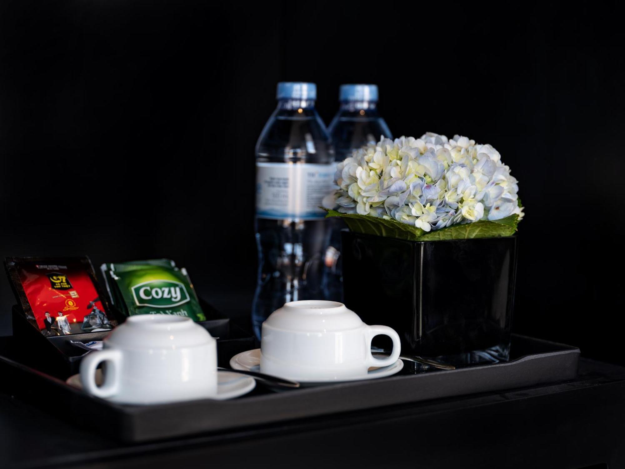 The Flower Boutique Hotel & Travel 河内 外观 照片
